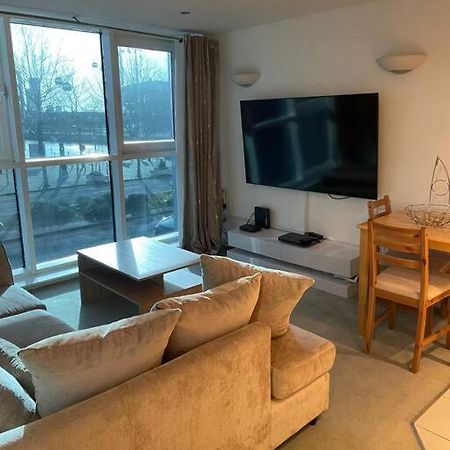 לונדון 1 Bedroom Apartment Royal Docks מראה חיצוני תמונה